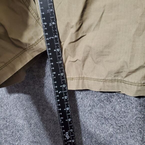 Levi's Two Horse Brand Cargo Shorts Mens 42 Retro Military Outdoor Utility Work - Picture 7 of 13